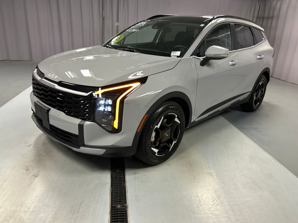 Used 2026 Kia Sportage EX w/ EX Panorama Roof Package image 3