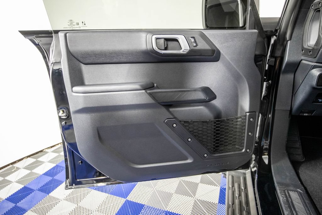 Used 2026 Ford Bronco Outer Banks AWD/4WD image 11