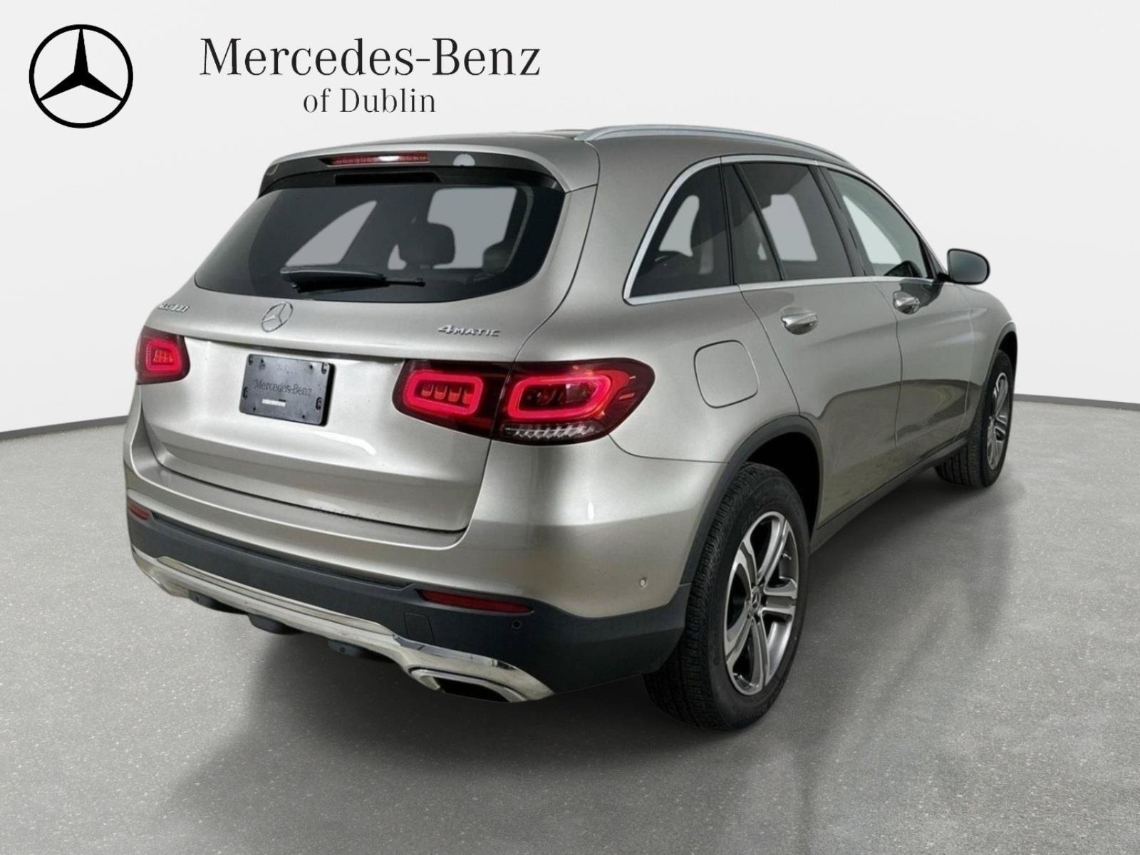 Certified 2022 Mercedes-Benz GLC 300 4MATIC w/ Premium Package Lite image 11