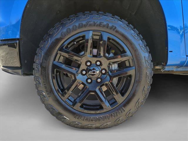 Used 2022 Chevrolet Silverado 1500 LT Trail Boss w/ LPO, Dark Essentials Package image 23