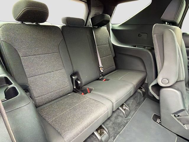 Used 2024 Chevrolet Traverse LT image 20