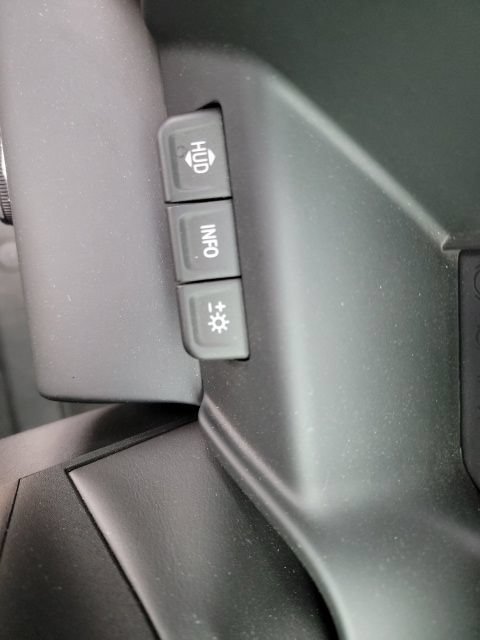 Used 2024 GMC Sierra 1500 AT4 w/ Technology Package AWD/4WD image 18