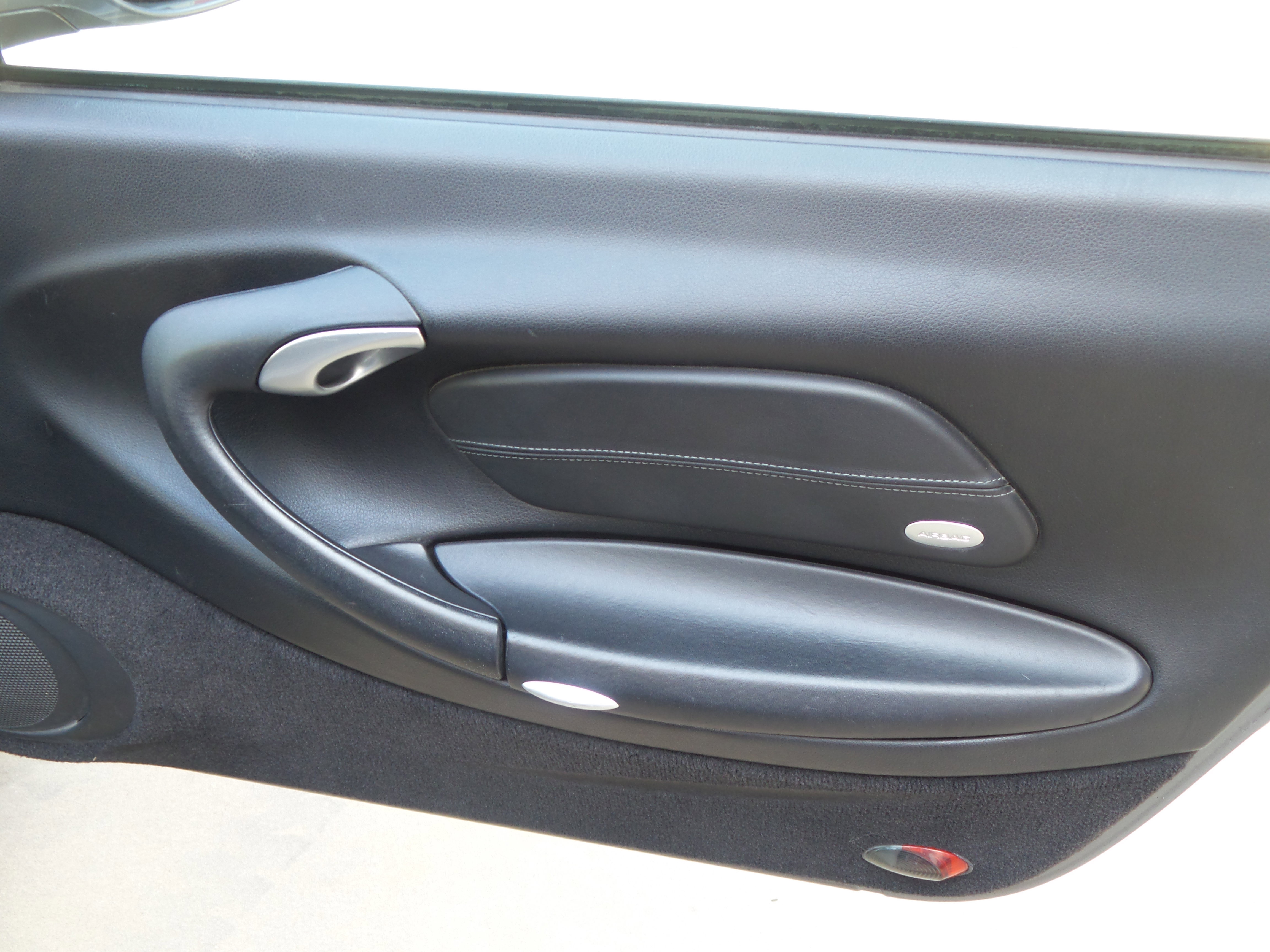 Used 2002 Porsche 911 Carrera image 44