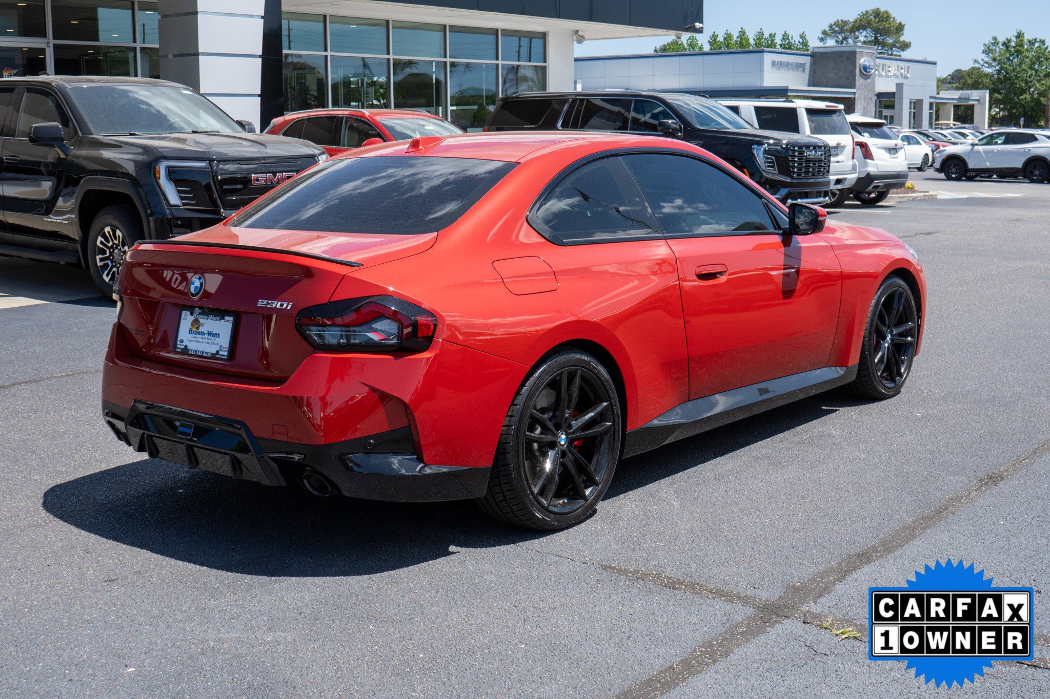 Used 2023 BMW 230i Coupe w/ M Sport Package RWD image 3