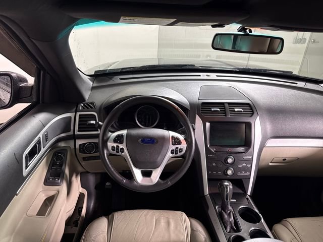 Used 2014 Ford Explorer XLT w/ Equipment Group 202A image 24