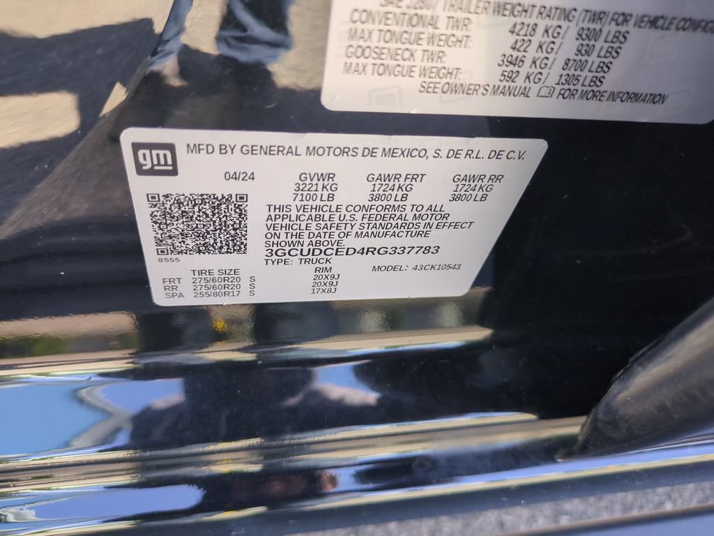 Used 2024 Chevrolet Silverado 1500 Custom Trail Boss AWD/4WD image 36