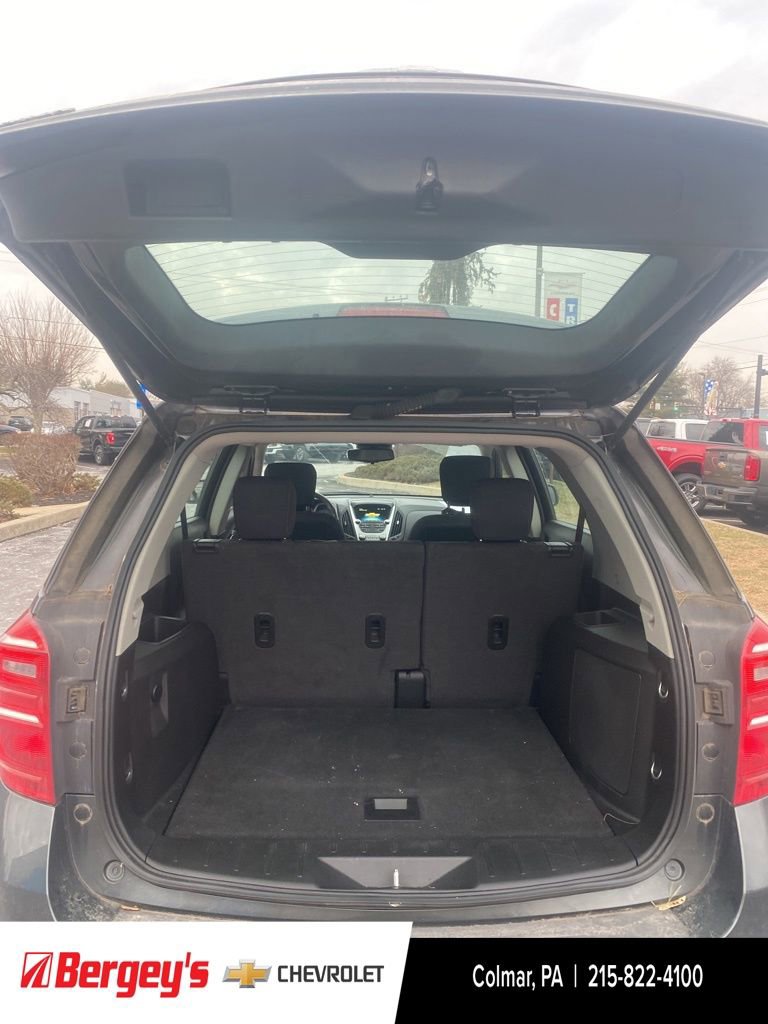 Used 2017 Chevrolet Equinox LS image 21