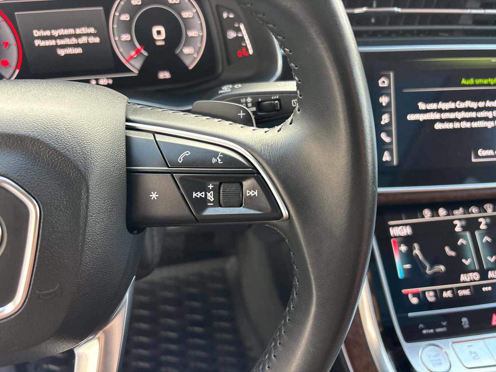 Used 2020 Audi Q7 3.0T Prestige w/ Prestige Package image 19