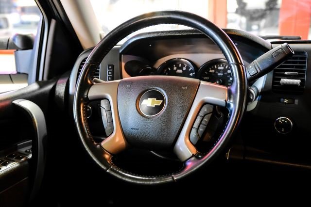Used 2012 Chevrolet Silverado 2500 LT w/ Interior Plus Package image 17
