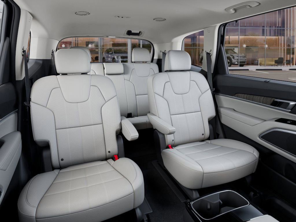 New 2025 Kia Telluride EX w/ EX Captain's Chair Package FWD image 17