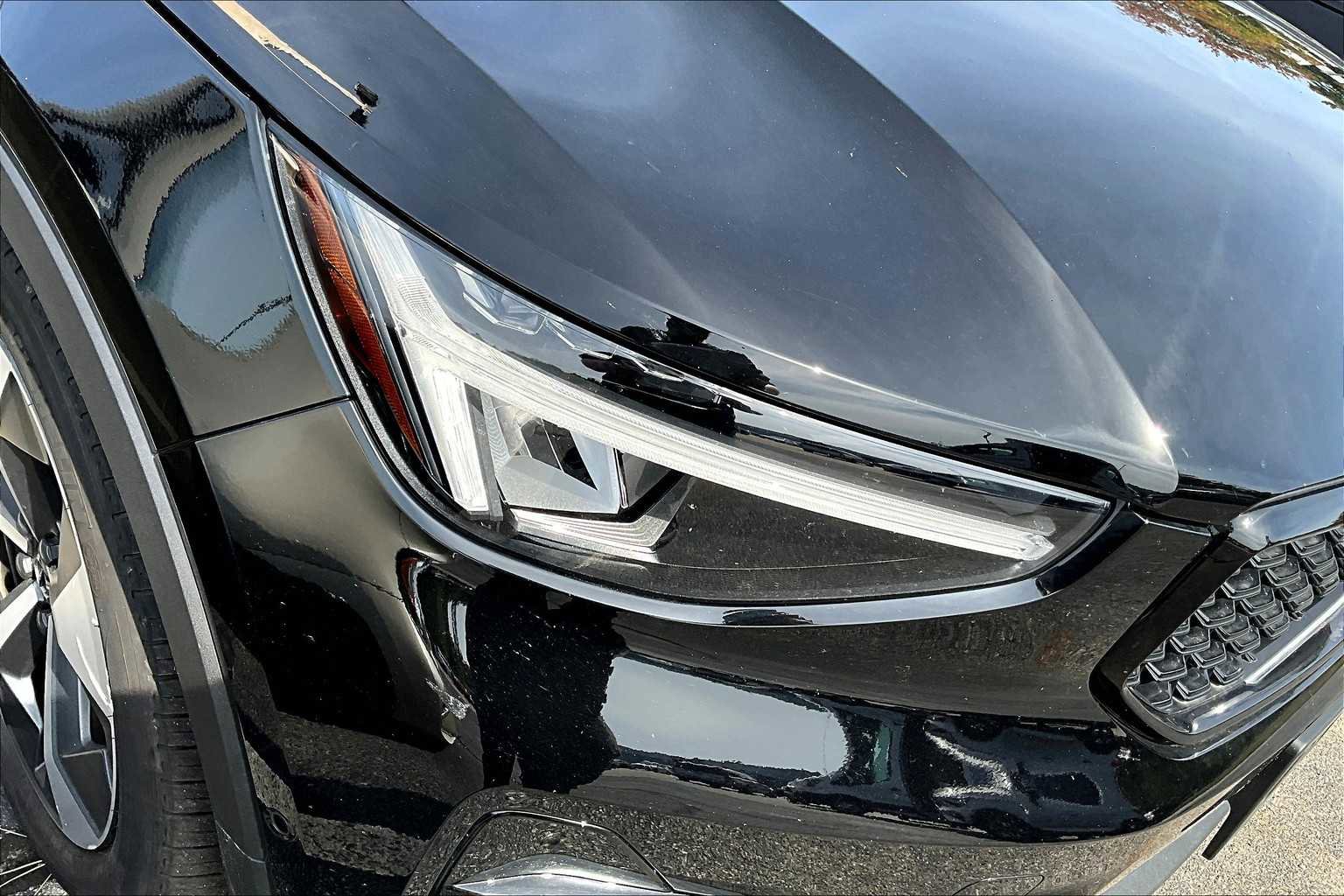 Certified 2023 Volvo XC40 B5 Plus w/ Driver Assist Package image 25