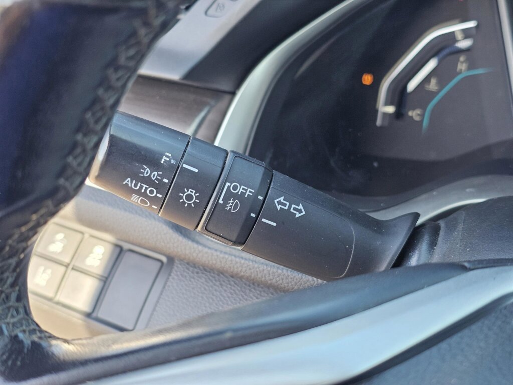 Certified 2021 Honda Civic EX image 22