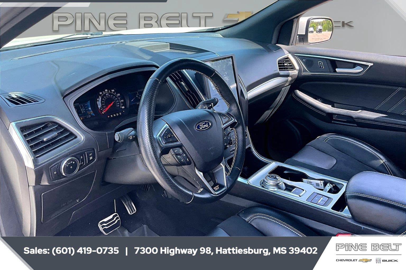 Used 2024 Ford Edge ST w/ Equipment Group 401A AWD/4WD image 12