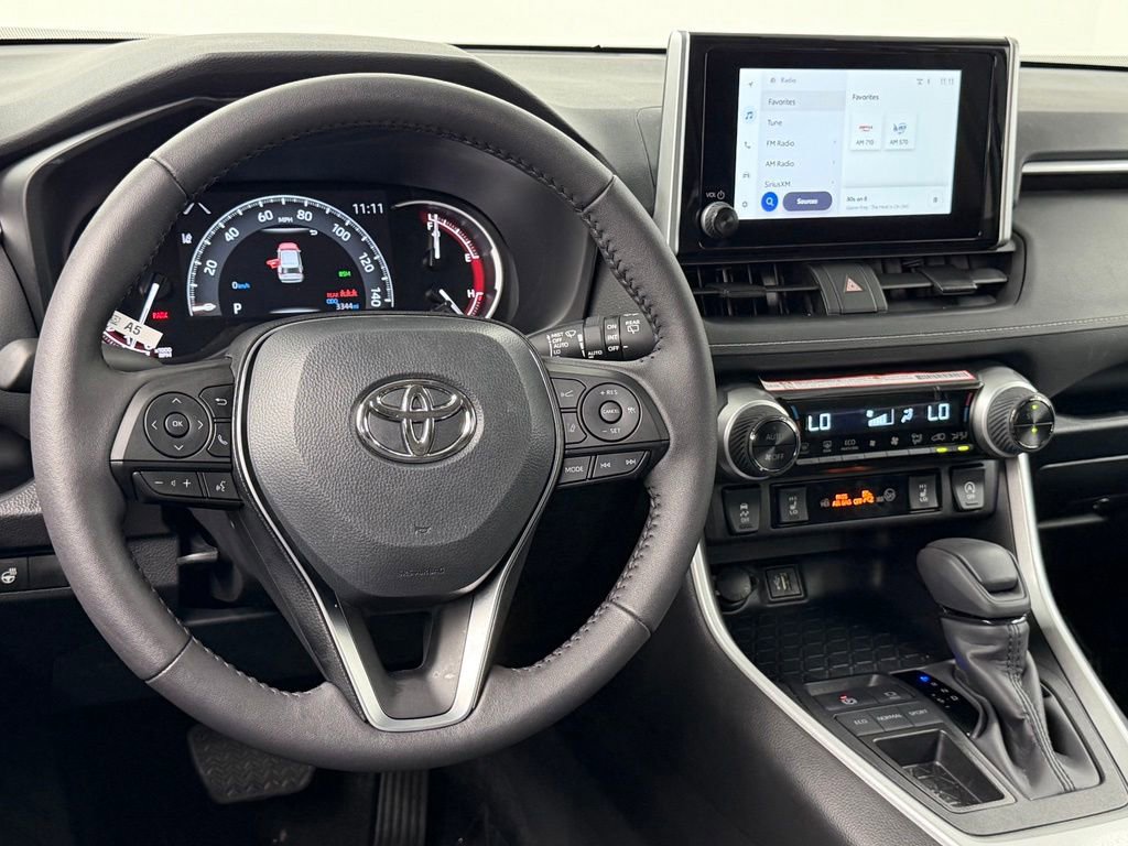 Used 2025 Toyota RAV4 XLE w/ Convenience Package FWD image 38