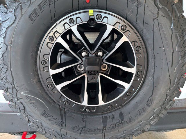 New 2027 Jeep Wrangler Unlimited Rubicon w/ Xtreme 35 Tire Package AWD/4WD image 5
