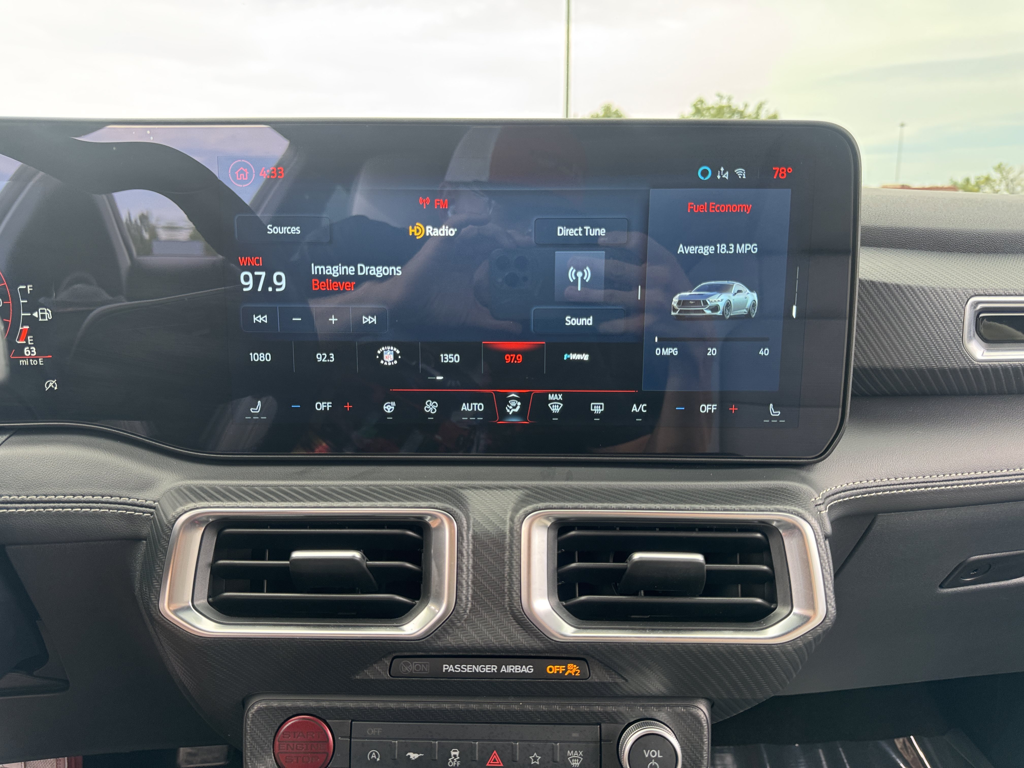 Used 2025 Ford Mustang GT Premium RWD image 23
