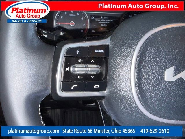 Used 2022 Kia Sorento S image 16