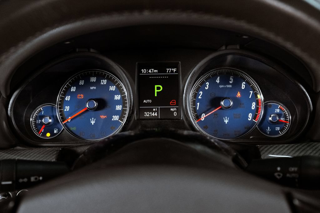 Used 2013 Maserati GranTurismo Sport RWD image 13