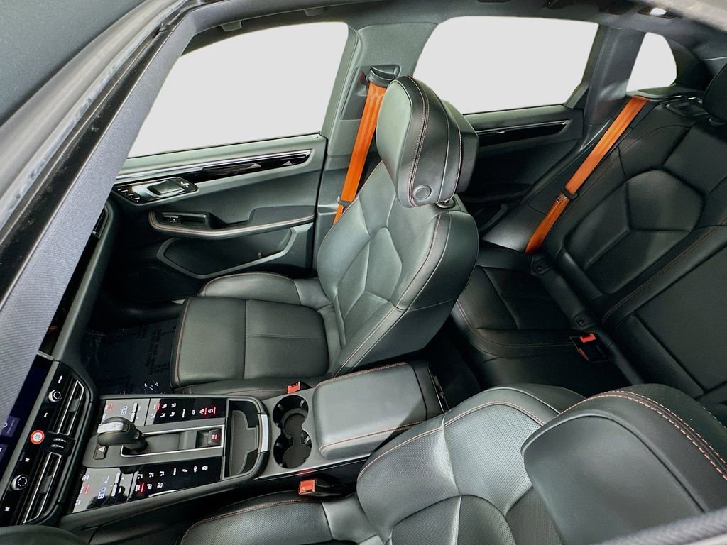 Used 2023 Porsche Macan S image 14