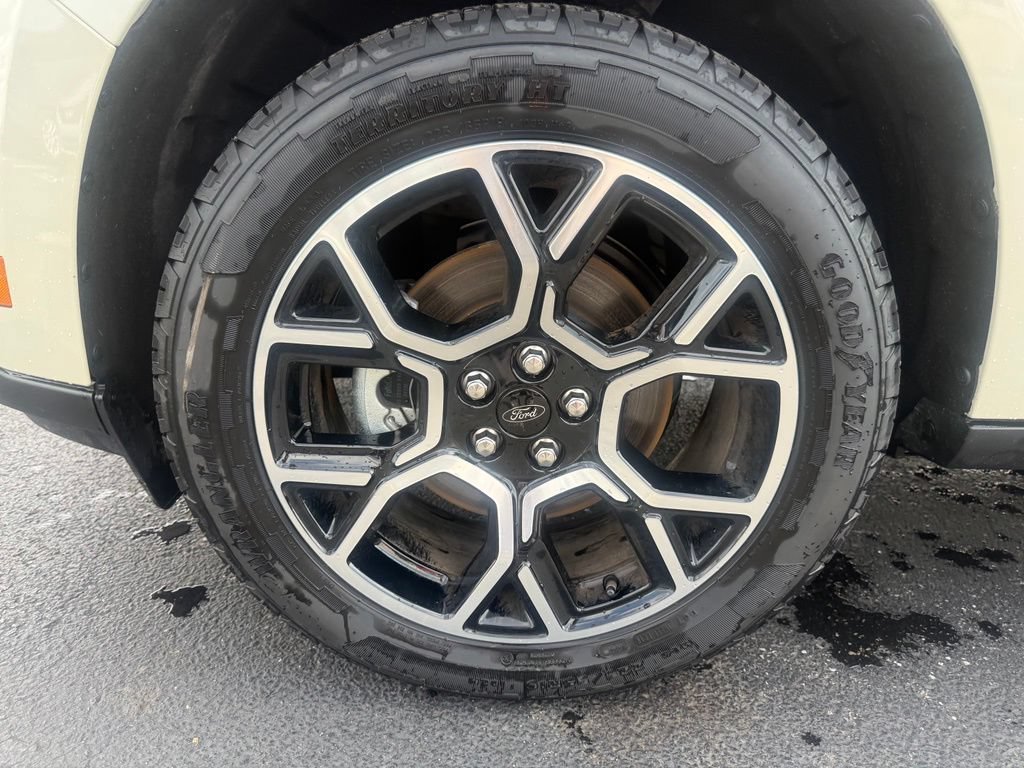 New 2025 Ford Maverick Lariat AWD/4WD image 9
