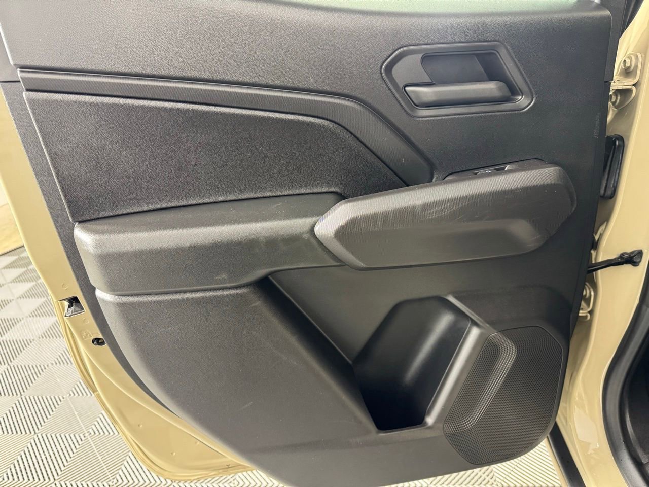 Used 2024 Chevrolet Colorado W/T image 23