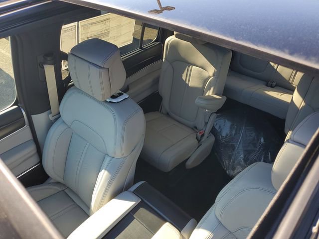 New 2026 Jeep Grand Wagoneer Summit image 35