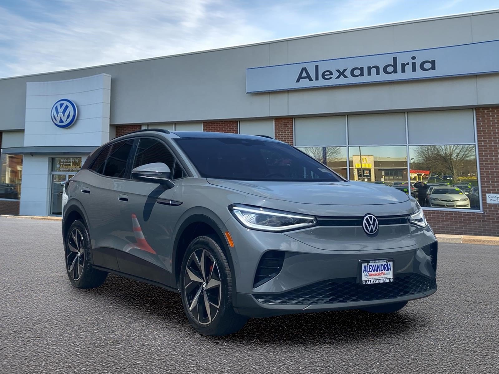 Certified 2023 Volkswagen ID.4 Pro S AWD/4WD image 1