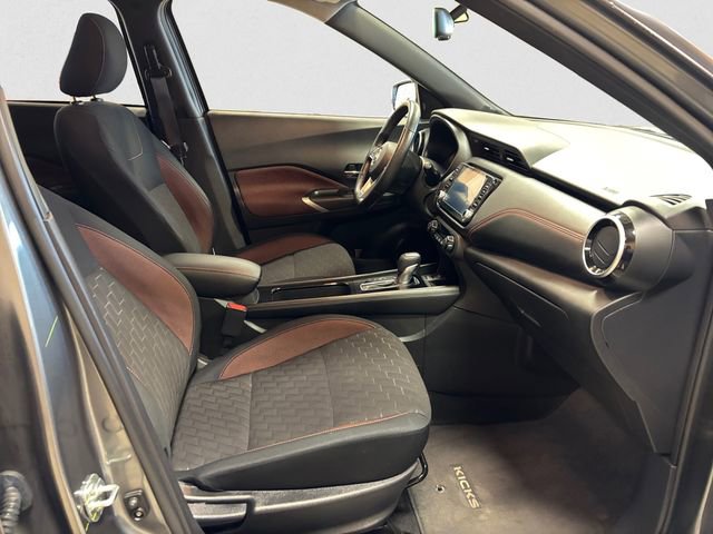 Certified 2023 Nissan Kicks SR w/ Interior Electronics Package image 15