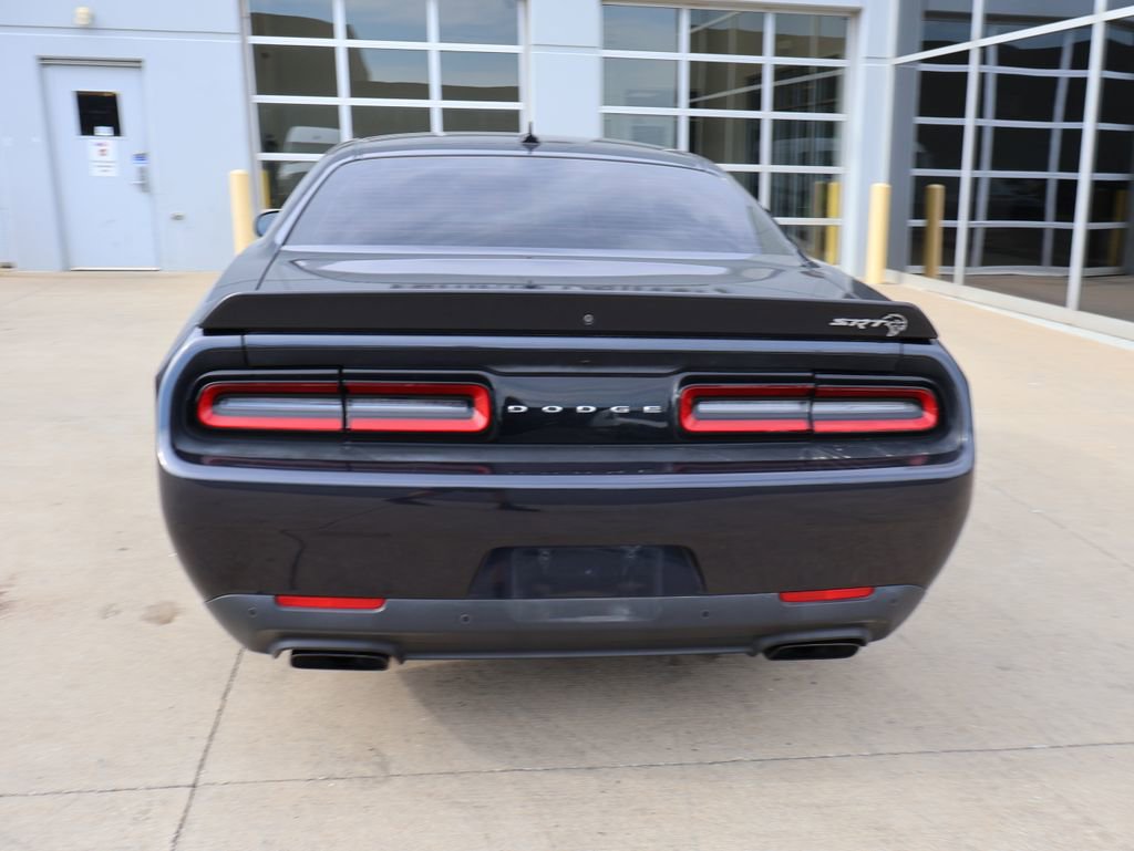 Used 2016 Dodge Challenger SRT Hellcat RWD image 8