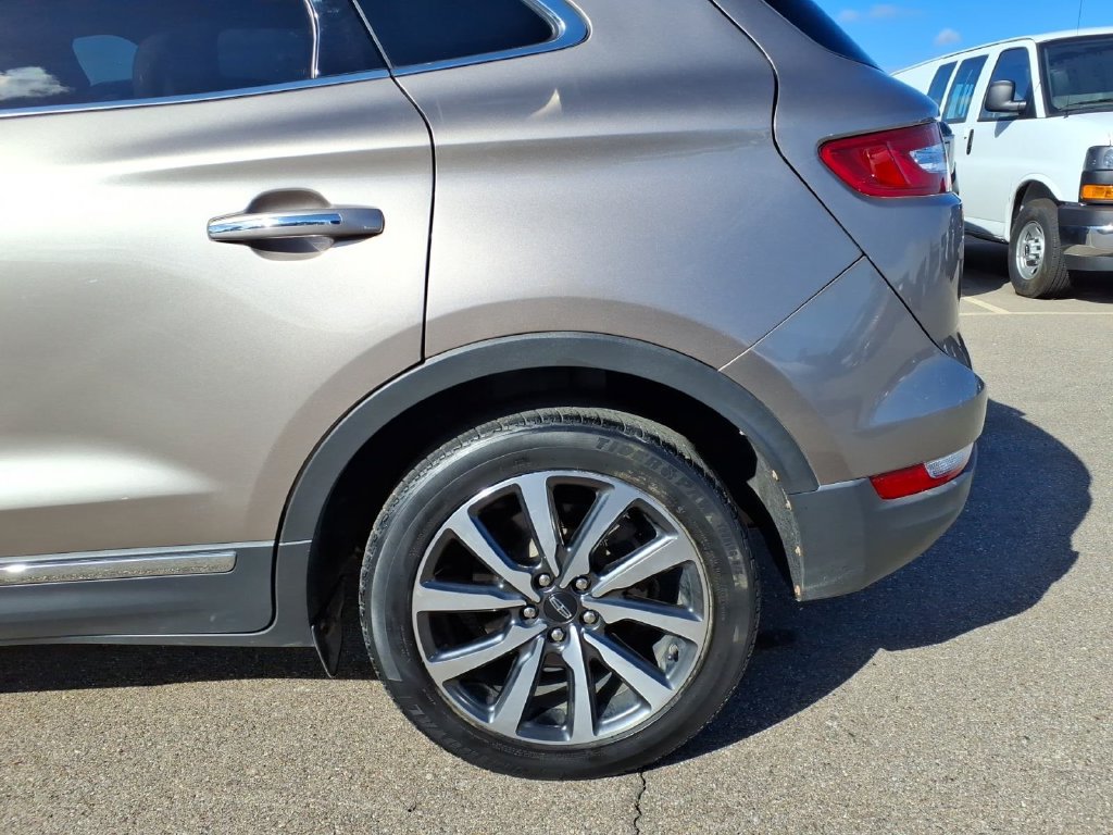 Used 2019 Lincoln MKC Reserve FWD image 23