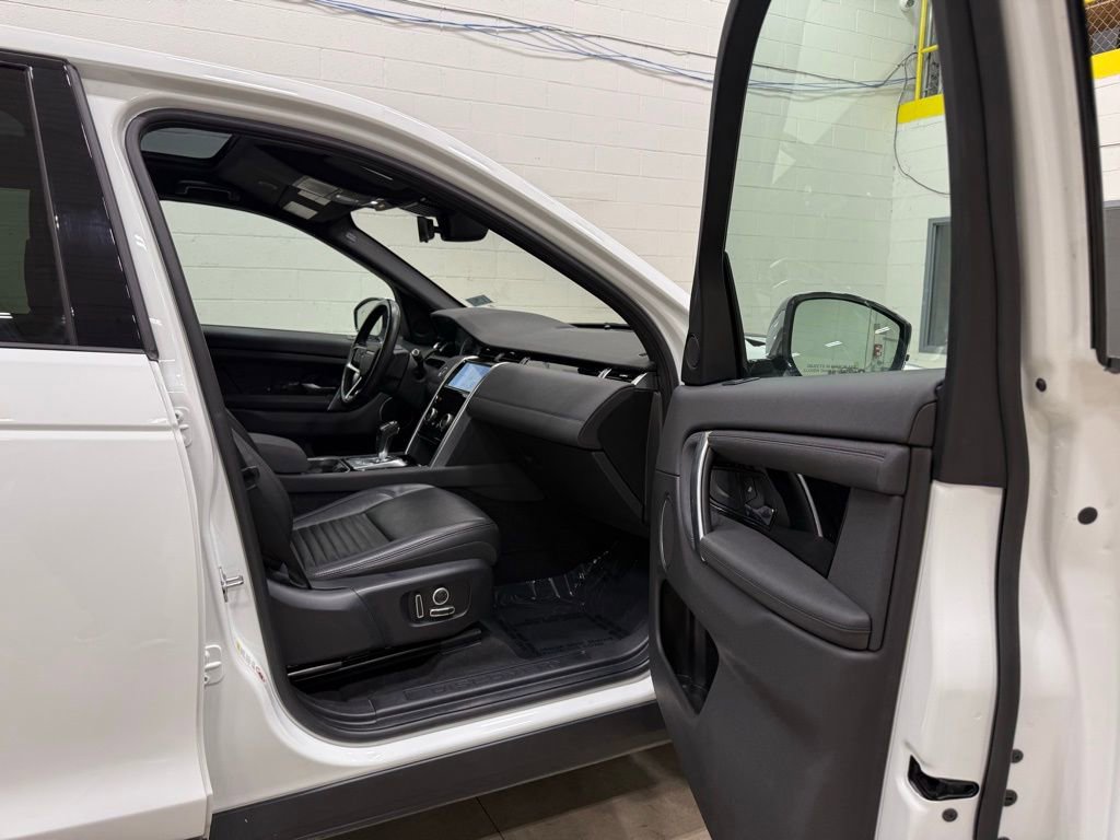 Used 2021 Land Rover Discovery Sport S AWD/4WD image 28