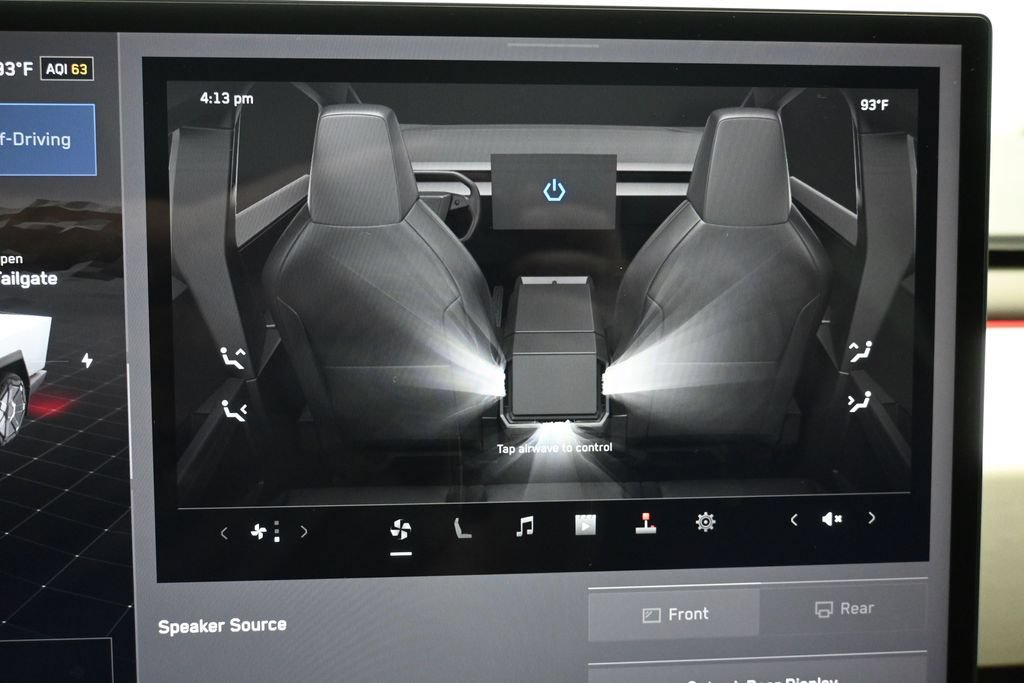 Used 2024 Tesla Cybertruck AWD Crew Cab image 18