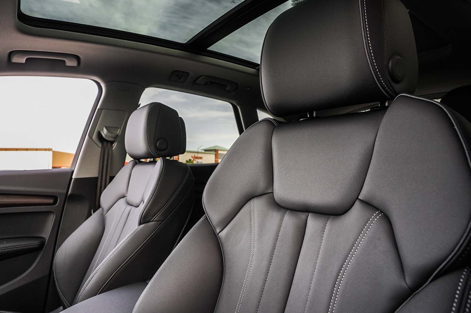 Used 2024 Audi Q5 e Premium Plus image 10