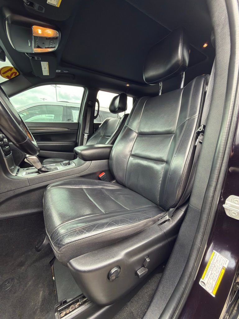 Used 2021 Jeep Grand Cherokee Limited w/ Luxury Group II image 11