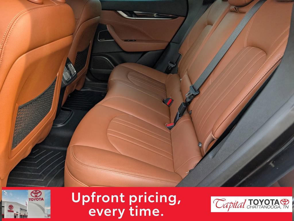 Used 2022 Maserati Levante GT AWD/4WD image 12