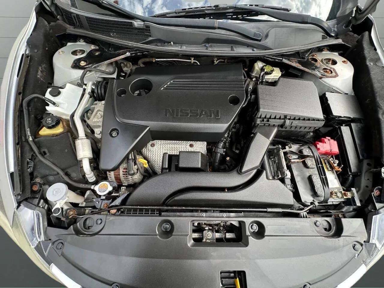 Used 2016 Nissan Altima 2.5 S w/ Power Driver Seat Package FWD image 11