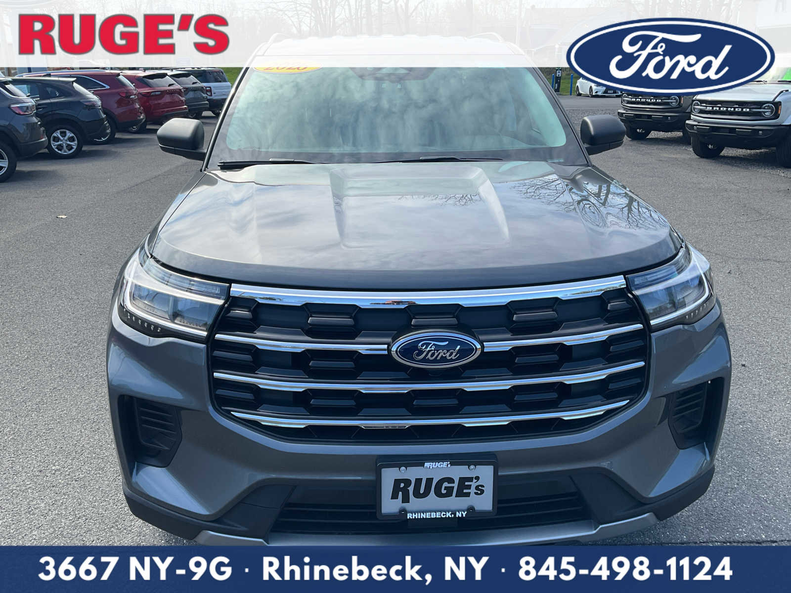 Used 2026 Ford Explorer Active AWD/4WD image 9