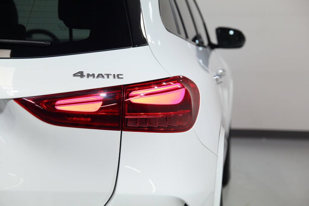 Certified 2024 Mercedes-Benz GLA 250 4MATIC image 17