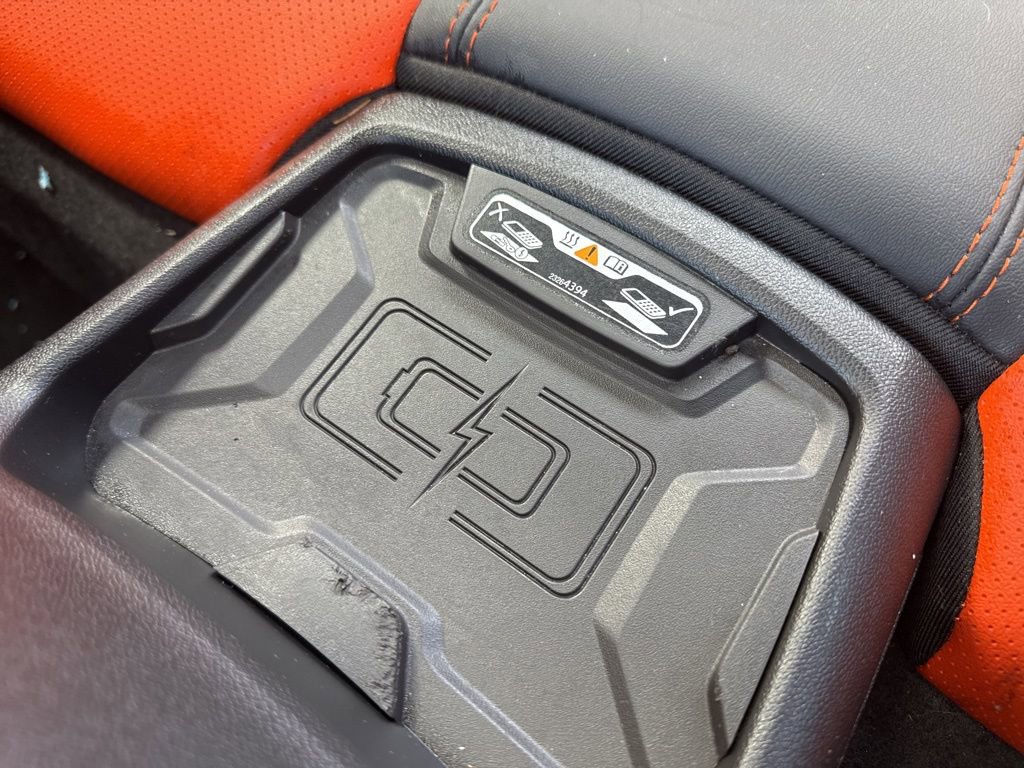 Used 2018 Chevrolet Camaro SS w/ Hot Wheels Edition image 31