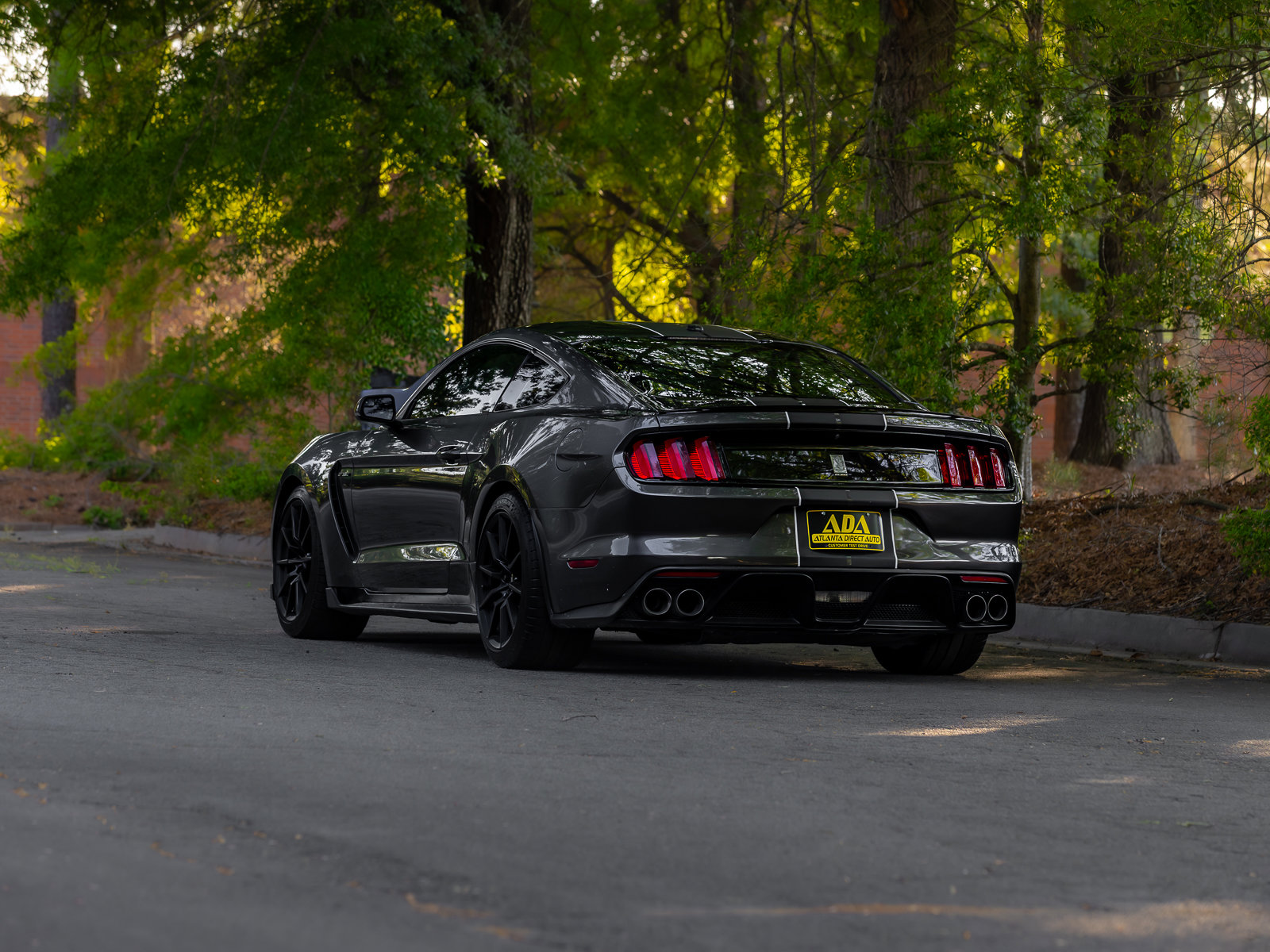 Used 2016 Ford Mustang Shelby GT350 w/ Technology Package RWD image 45