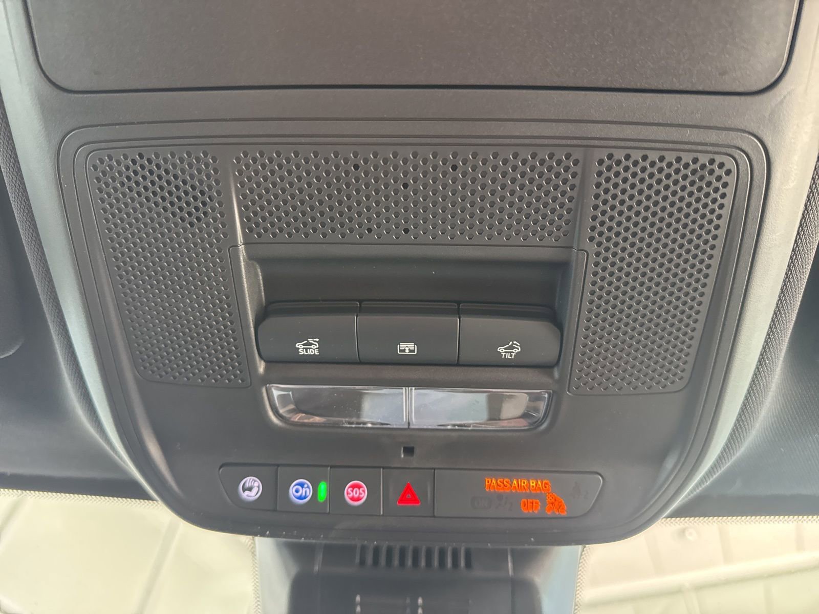 New 2026 Chevrolet Equinox ACTIV w/ Convenience Package III image 35