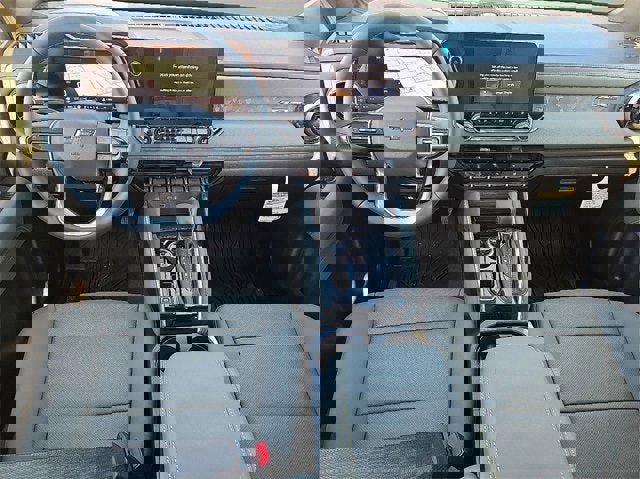 New 2026 Chevrolet Colorado ZR2 w/ Off-Road Front Bumper Package image 14