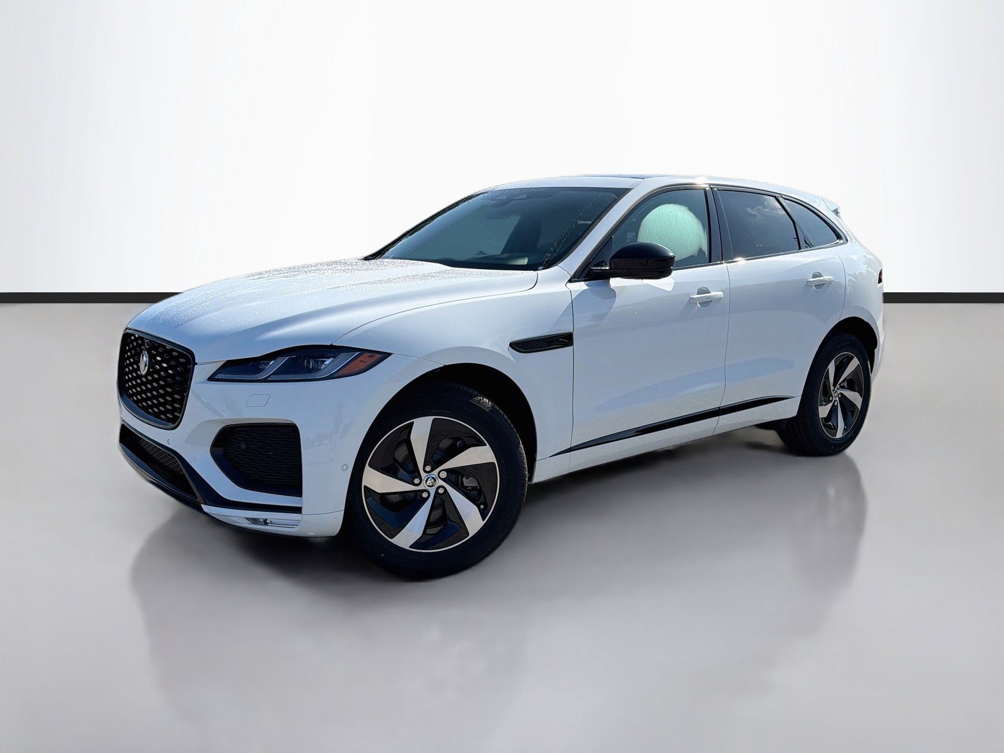 New 2026 Jaguar F-PACE R-Dynamic S AWD/4WD image 1