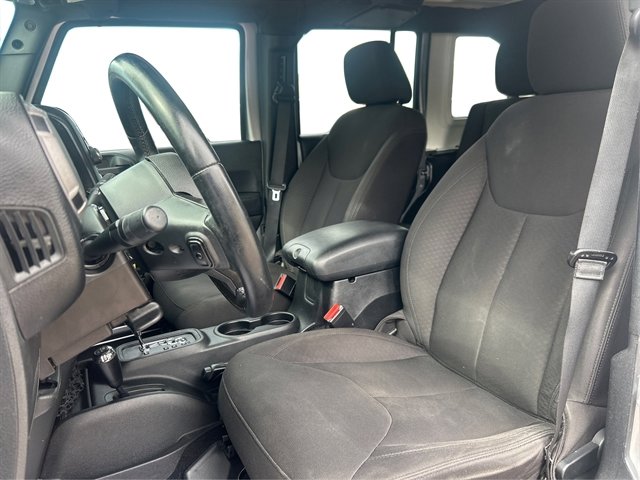 Used 2015 Jeep Wrangler Unlimited Sport w/ Quick Order Package 24S AWD/4WD image 36
