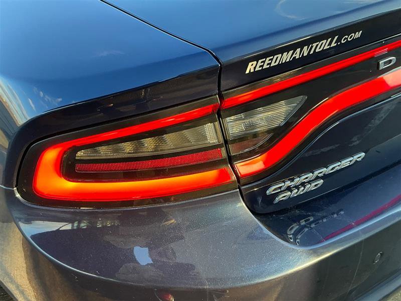 Used 2016 Dodge Charger SXT w/ AWD Premium Group image 19