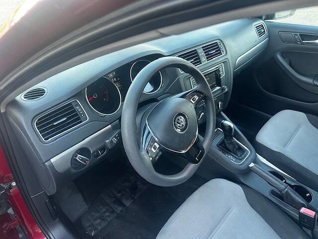 Used 2017 Volkswagen Jetta S FWD image 10