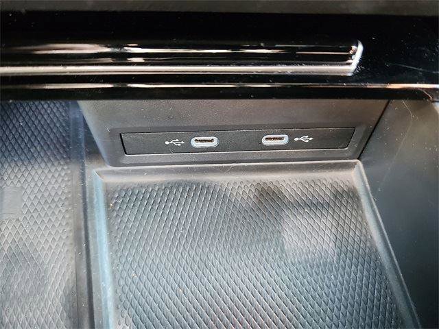 Certified 2024 Volkswagen Atlas SE image 25