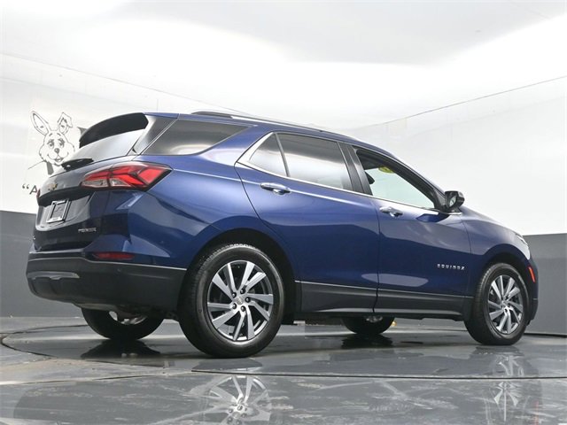 Used 2023 Chevrolet Equinox Premier image 32