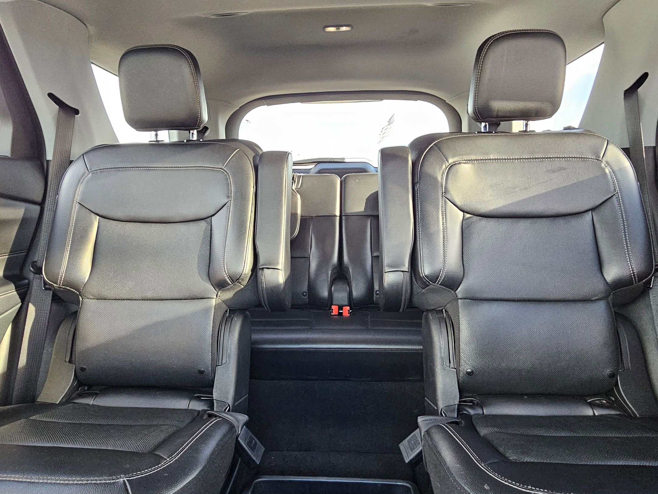 Used 2021 Ford Explorer Limited w/ Equipment Group 301A image 25