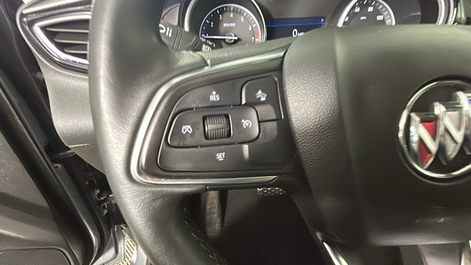 Used 2023 Buick Encore GX Select w/ Sport Touring Package FWD image 19